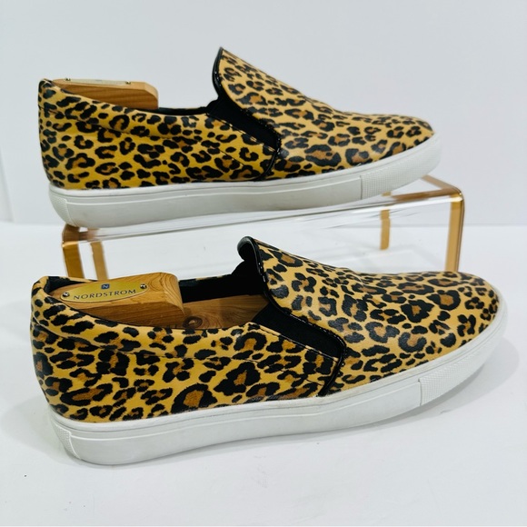 💚 KNEA BORN CHEETAH SLIP-ON WOMENS SIZE 9.5 COMFY GOOD COND FUN FASHIONABLE - Picture 4 of 10